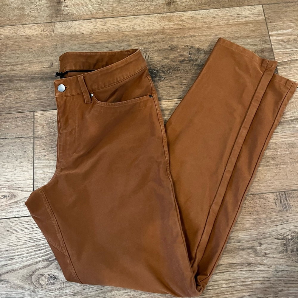 Lululemon Men's Brown ABC slim fit 5 pocket pant